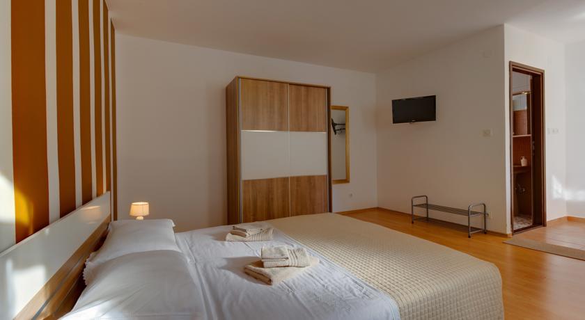 Apartment Nikolina Mali Lošinj Cameră foto