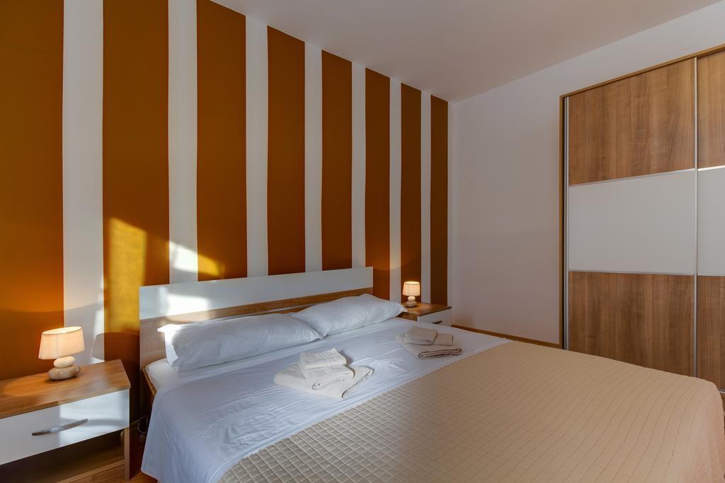 Apartment Nikolina Mali Lošinj Cameră foto